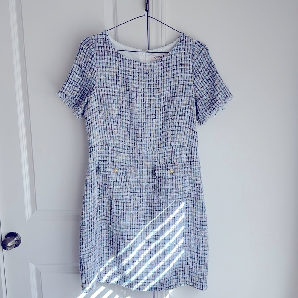 Nanette Leopore Boucle sheath mini dress with pockets. Size 10
